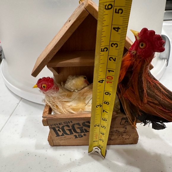 Vintage! Chicken Rooster Babies In A Hen House. ♥️ chicken 🐔 🐓REAL LIKE!!! FIRM! - Picture 7 of 9